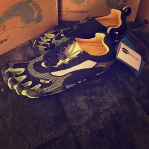 Vibram five fingers